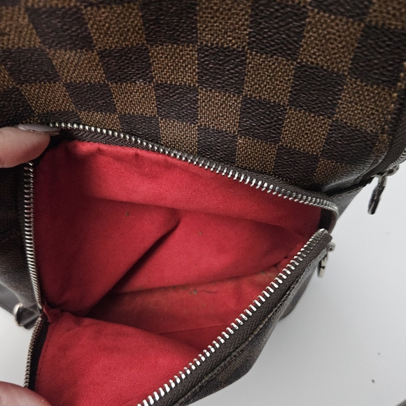 Men's Slingbag / crossbody - Picture 10 of 10